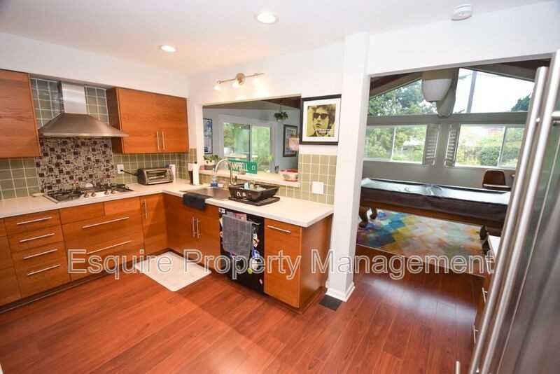 4355 Whittier Ct - Photo 7 of 23