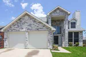 featured image of 317 Pebblebrook Ln