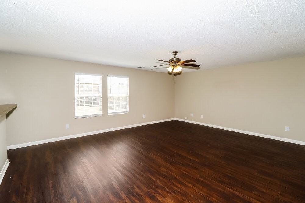 10071 Woodlee Cv - Photo 6 of 20