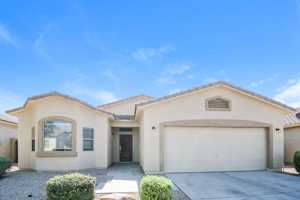 featured image of 15425 N Poppy St