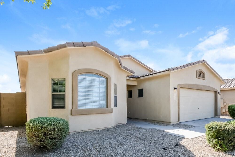 15425 N Poppy St - Photo 3 of 19