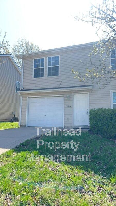 18231 E 12th Ter N - Photo 2 of 24