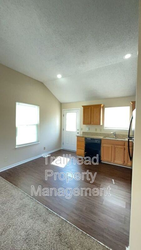 18231 E 12th Ter N - Photo 3 of 24