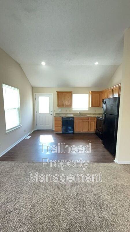 18231 E 12th Ter N - Photo 4 of 24