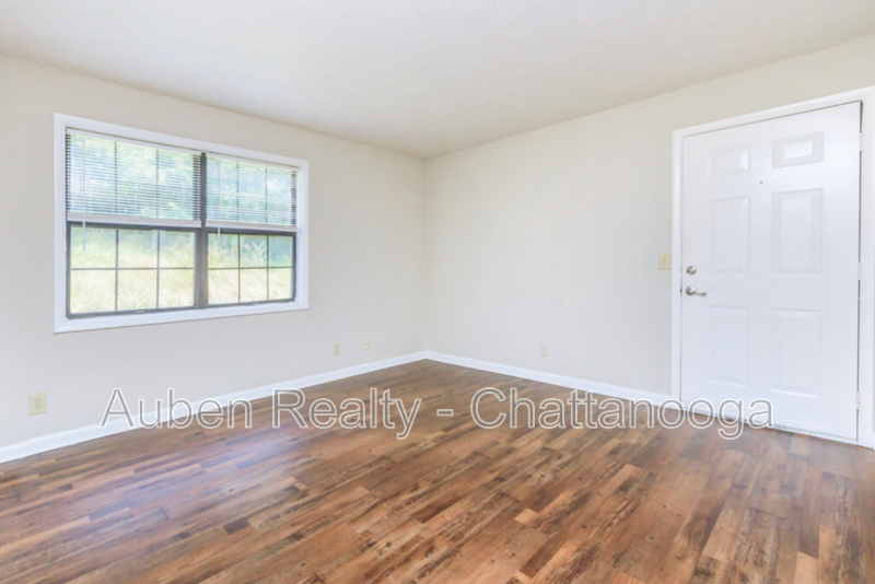 112 S Ridge Dr #FL2 - Photo 3 of 11