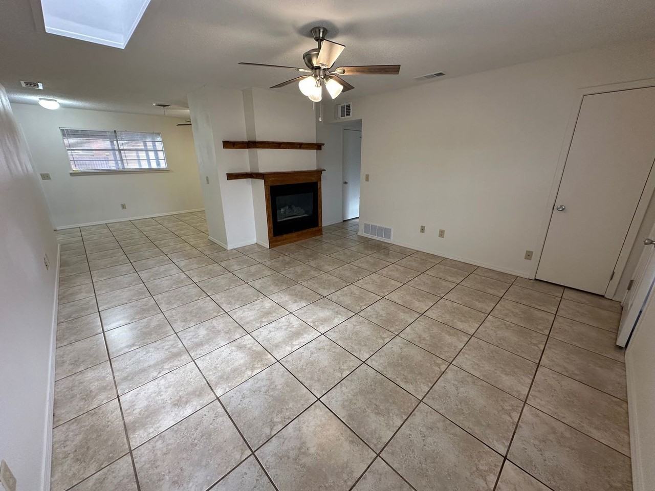 5101 Chisholm Trl - Photo 7 of 18