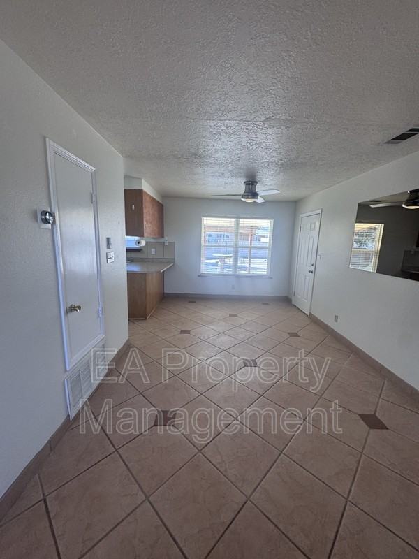 1702 Halo Cir Se - Photo 7 of 28