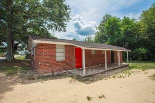 743 Woodard Ave - Photo 1 of 1