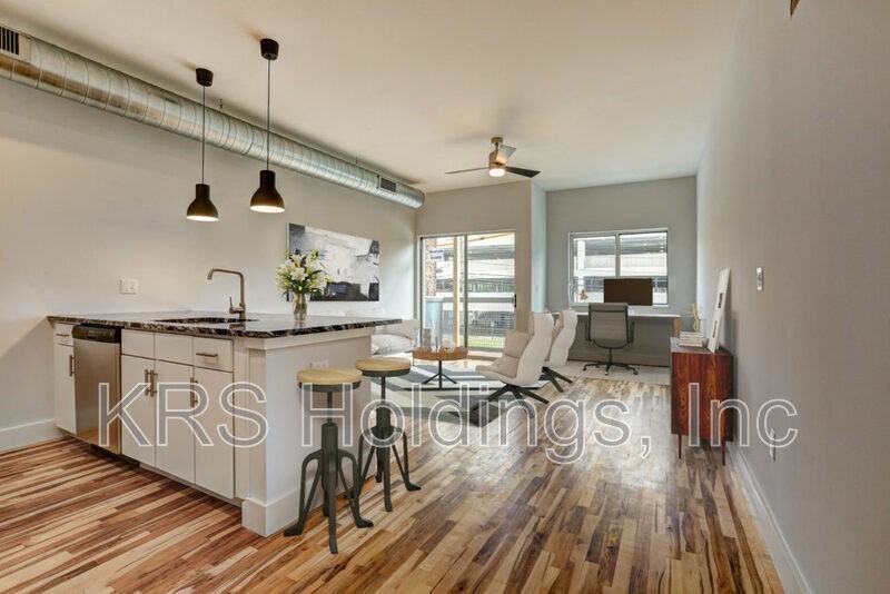 805 W Cary St #2BD - Photo 4 of 5