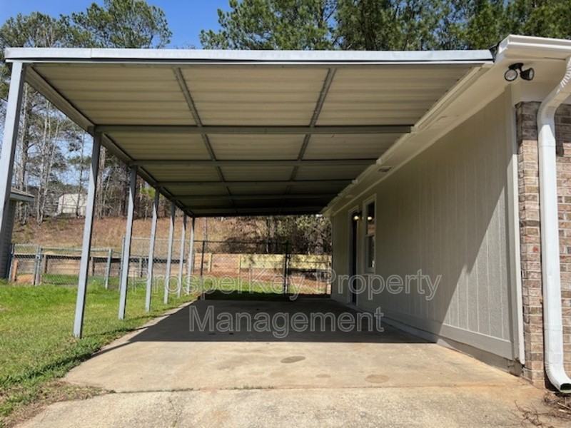 6025 Harvest Dr - Photo 3 of 25