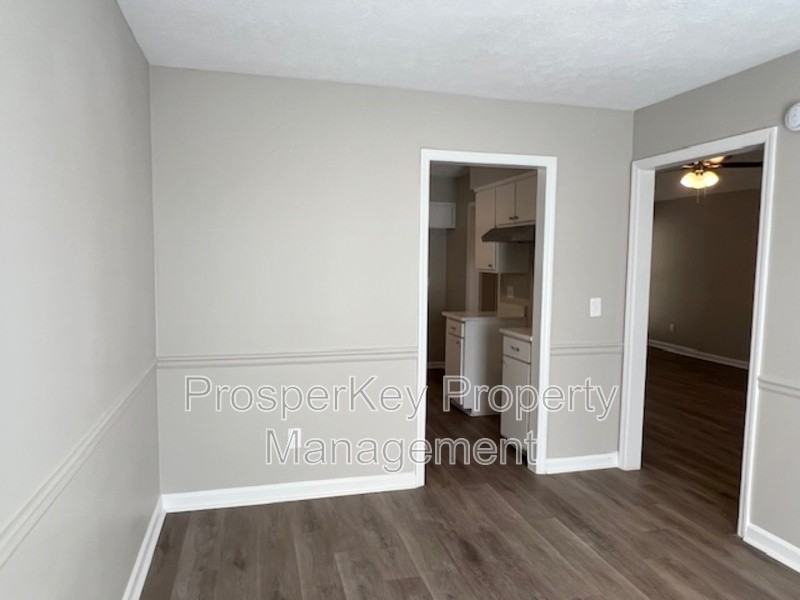 6025 Harvest Dr - Photo 7 of 25