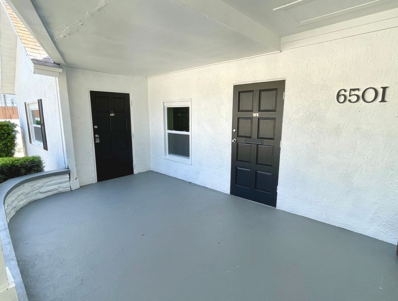 Himes Townhomes - Photo 2 of 50