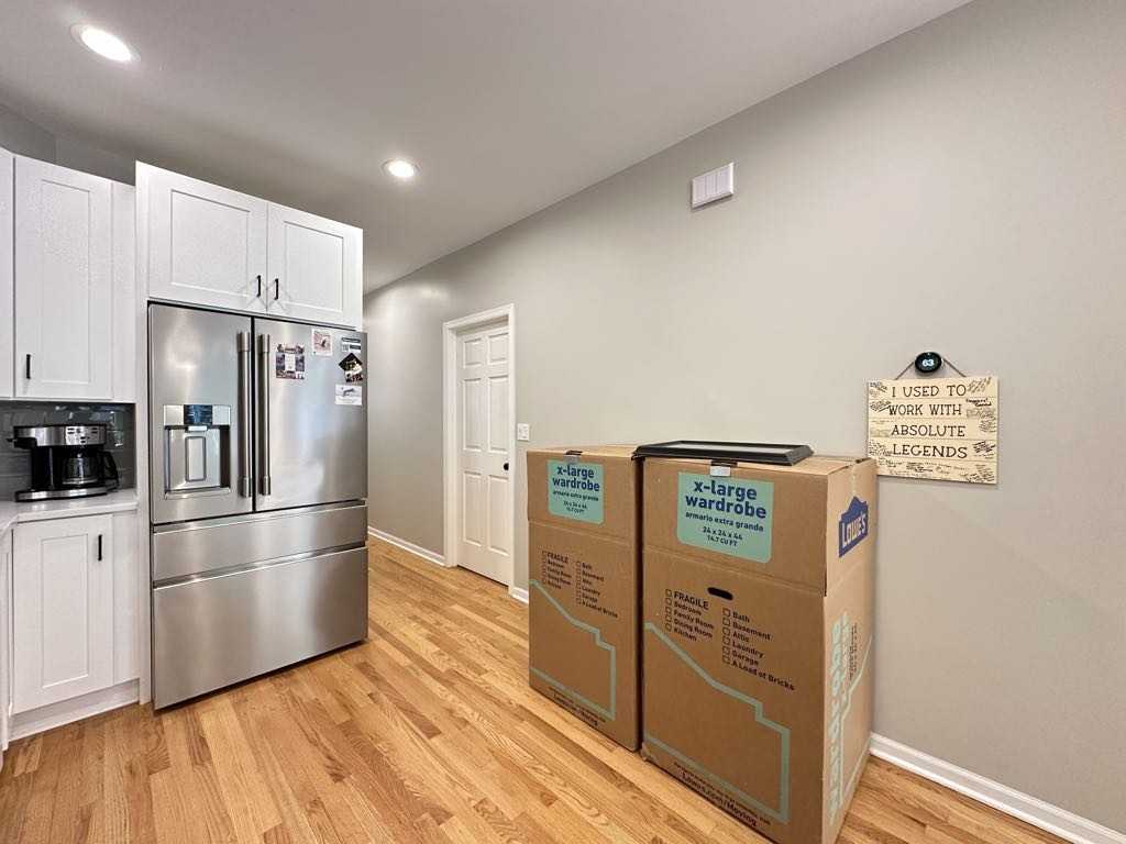 1424 N Bosworth Ave #1 - Photo 6 of 21