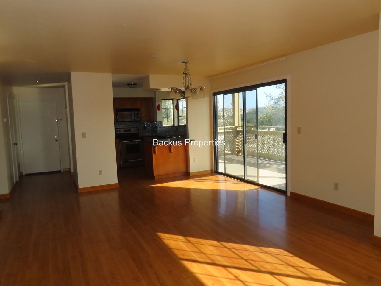 530 Pheasant Ridge Rd - Photo 7 of 18