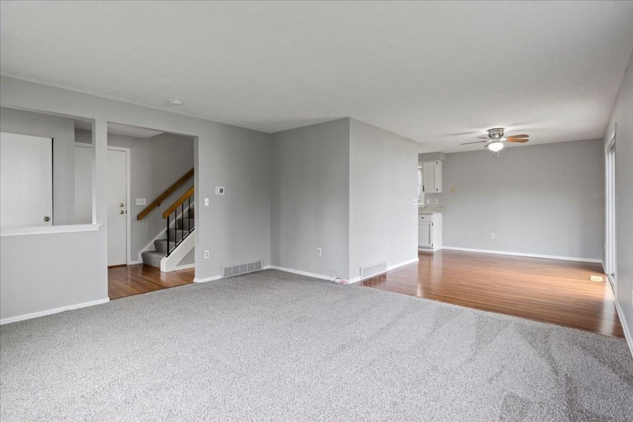 1020 Summitville Drive - Photo 2 of 50