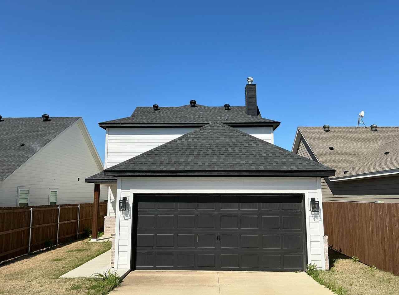 640 The Cottages Dr - Photo 5 of 42