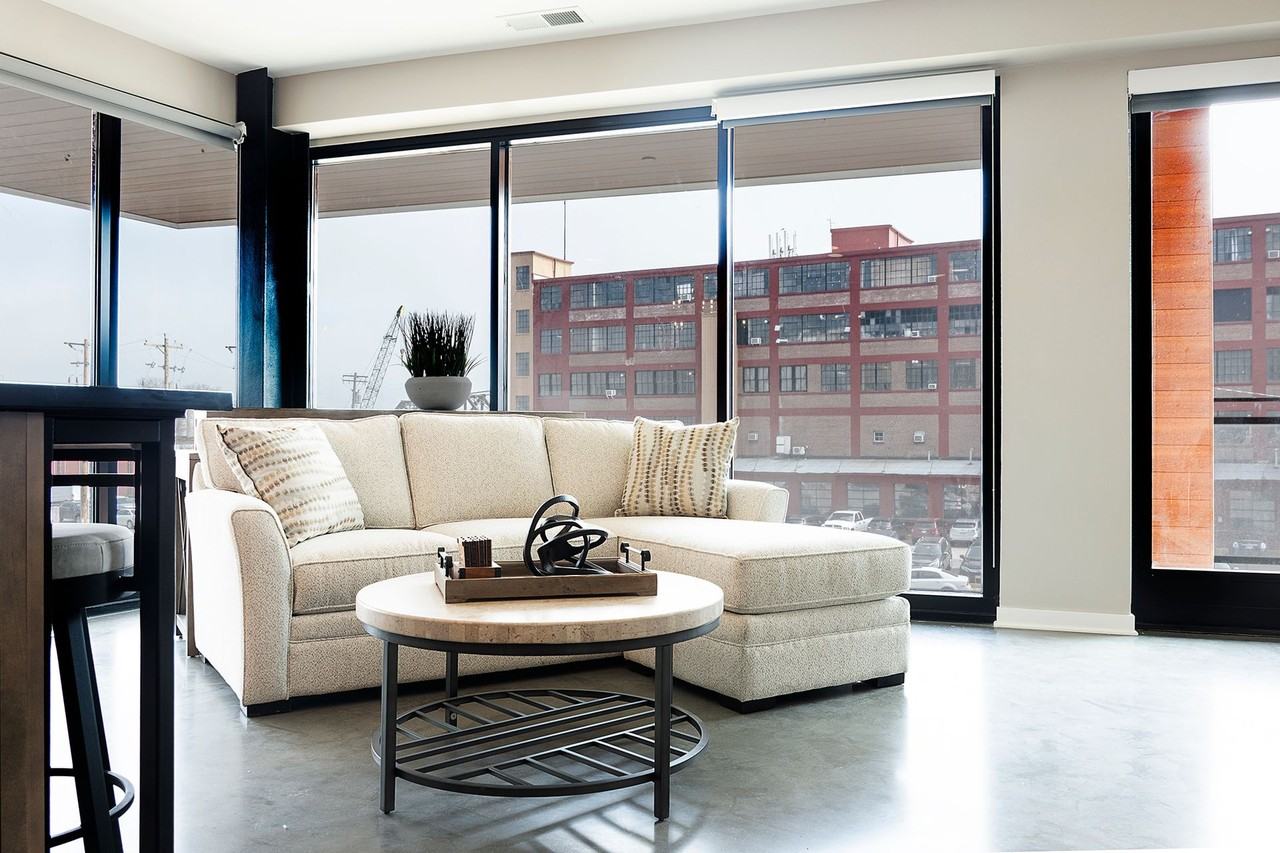 Tribute Apartments at R1VER - Photo 4 of 43