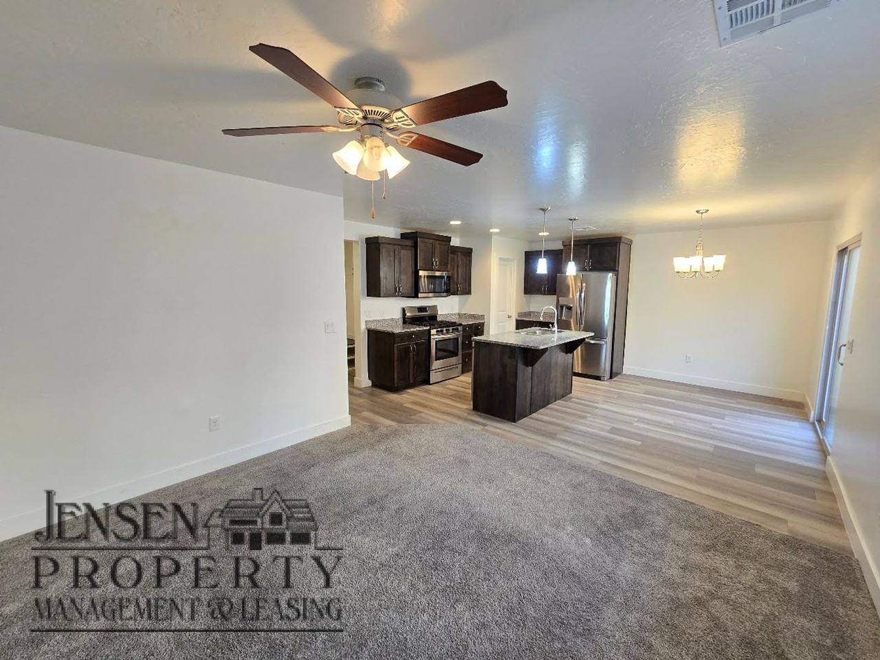 5848 S Challenger Way - Photo 3 of 50