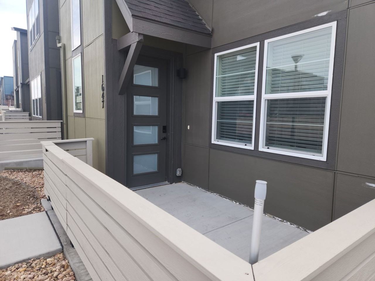 1647 Spring Water Pt - Photo 3 of 18