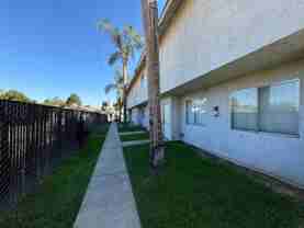 631 28th Street - Photo 1 of 1