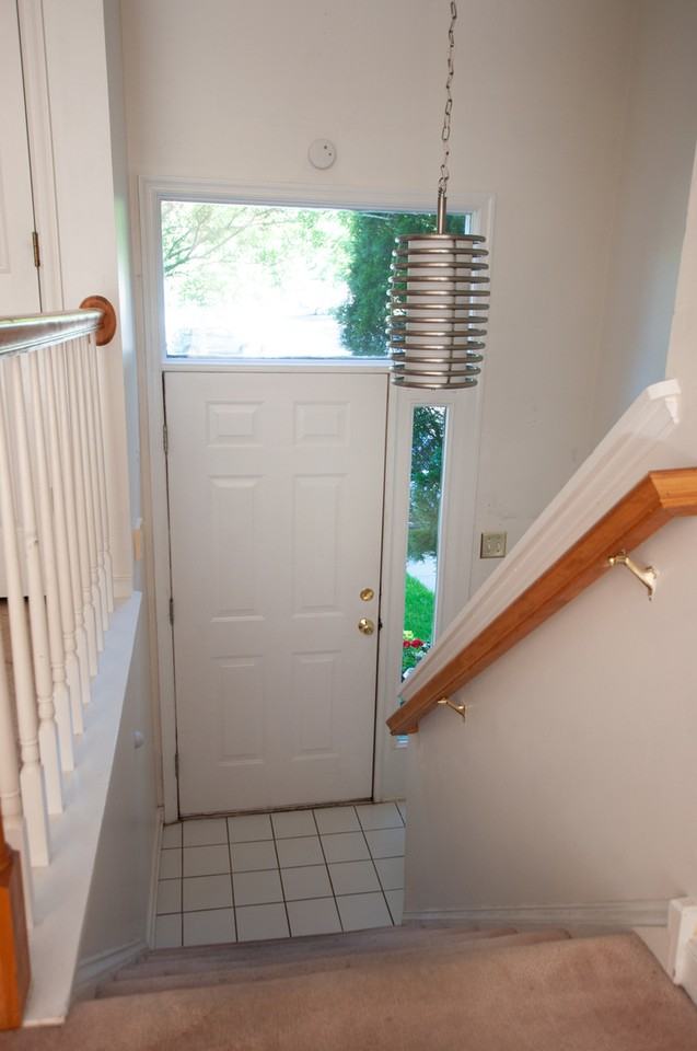 12011 Shore View Dr - Photo 3 of 46