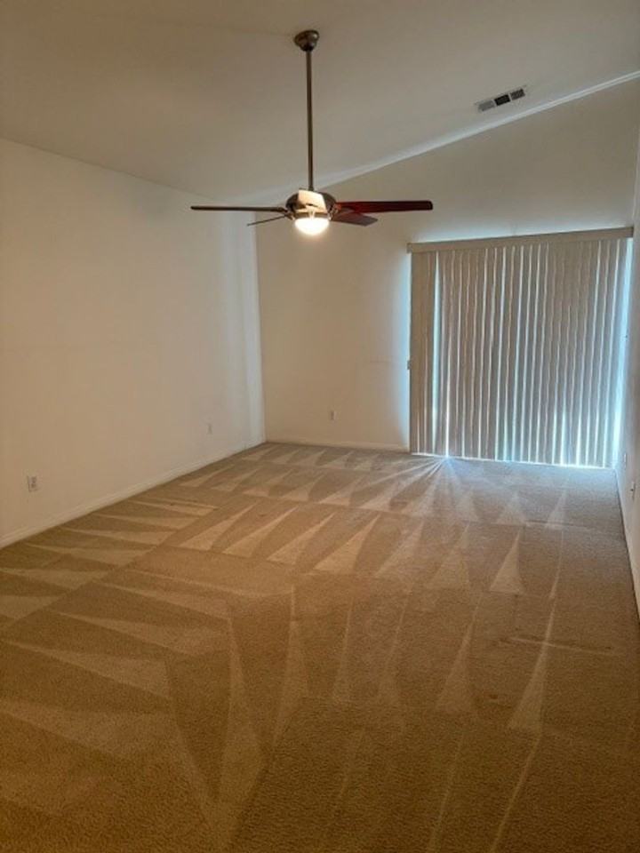 11707 Stonington St - Photo 3 of 18