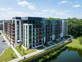 featured image of 600 Carraway Xing