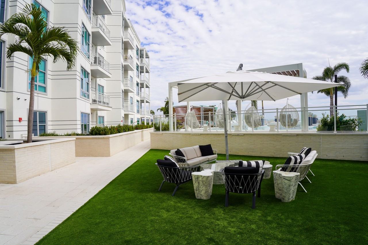 The Emerson at Rocky Point - Photo 7 of 23