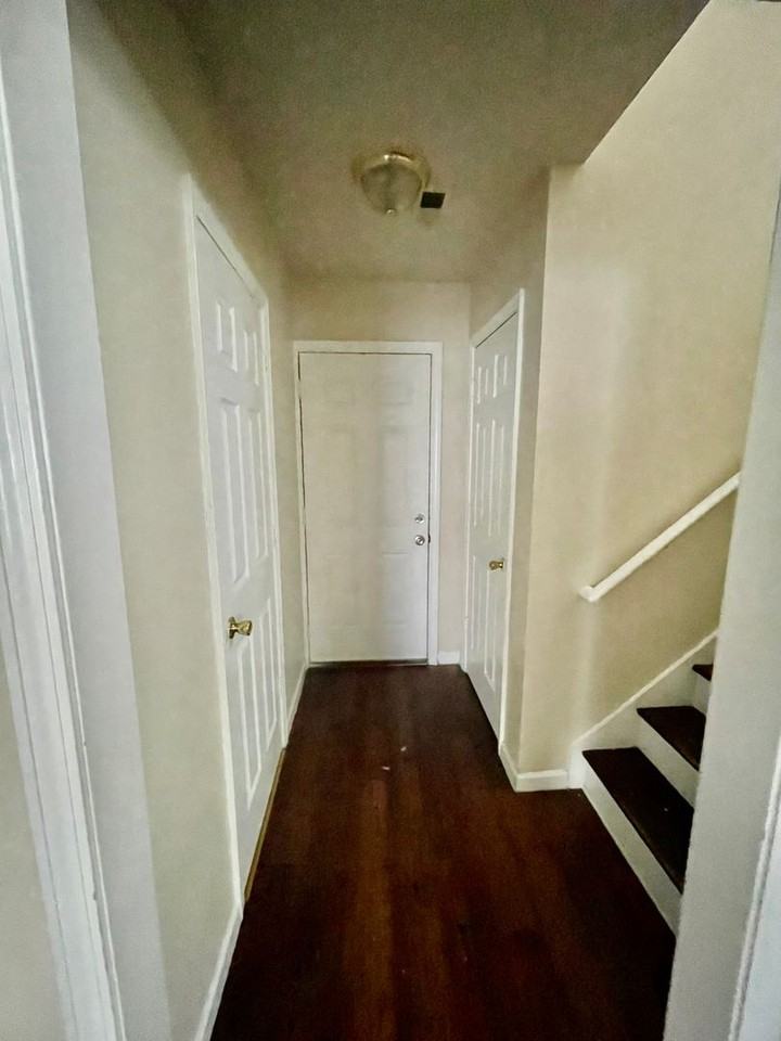 5104 Brooktree Dr - Photo 6 of 14