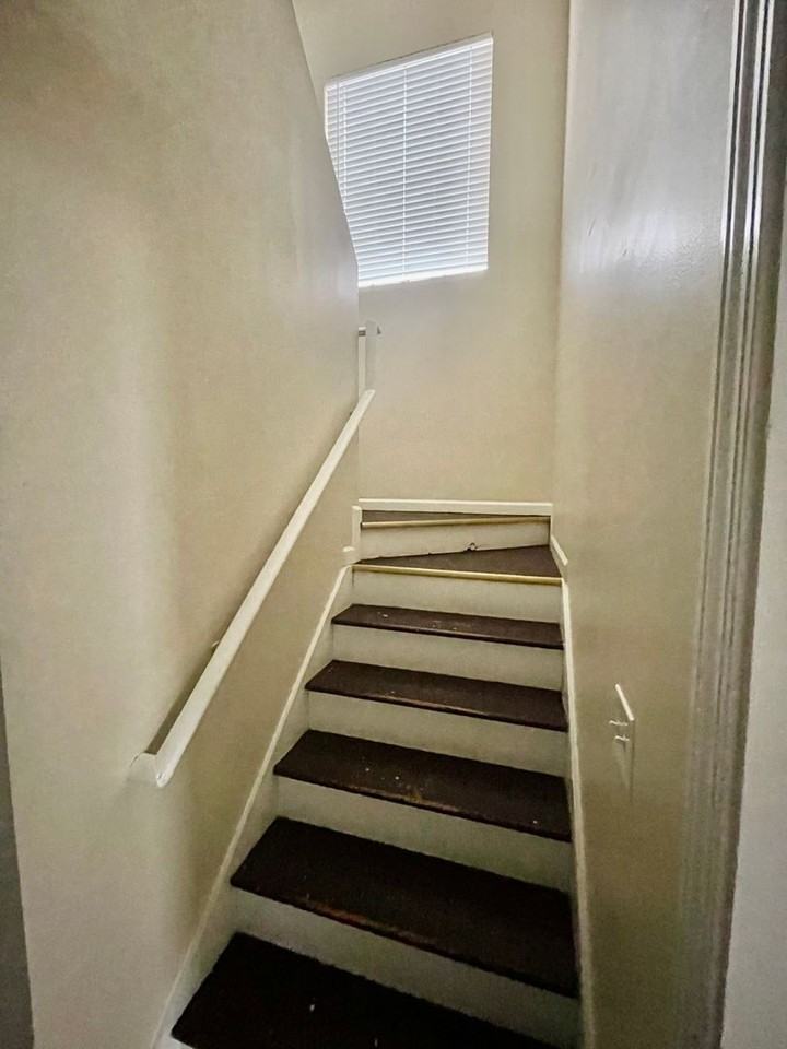 5104 Brooktree Dr - Photo 7 of 14