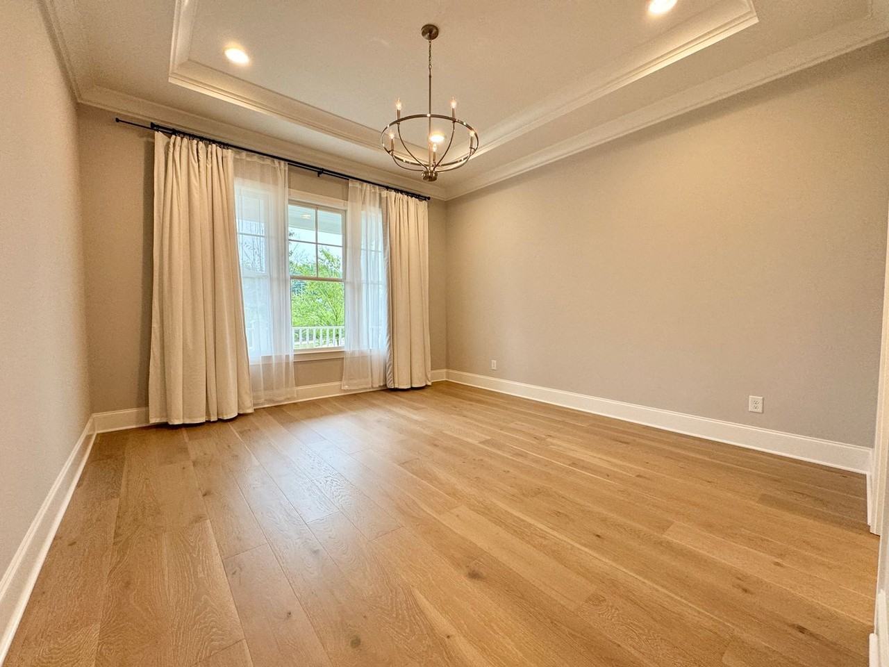 1025 Southbrooke Blvd - Photo 6 of 43