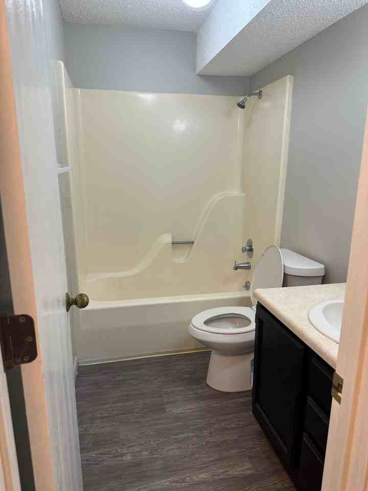 Holiday Apartments - Photo 3 of 5