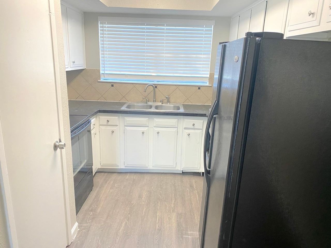 6620 Westwick Dr - Photo 5 of 18