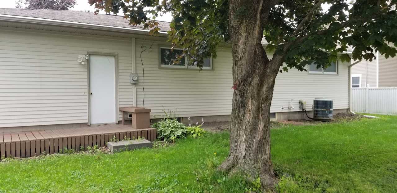 211 Northview St - Photo 2 of 2