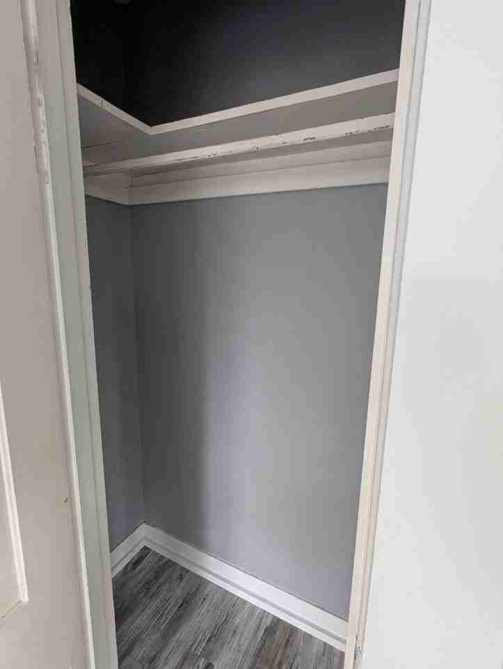 9 Main St - Photo 2 of 16