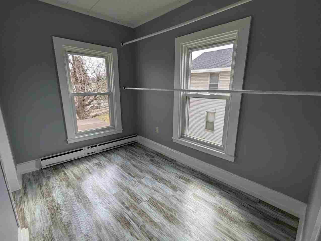 9 Main St - Photo 3 of 16