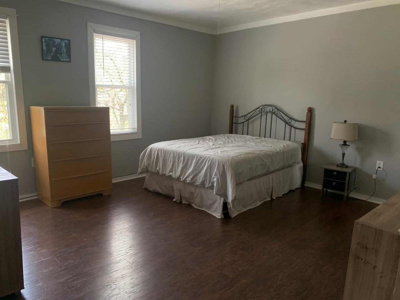 328 Merrimac Street - Photo 5 of 7