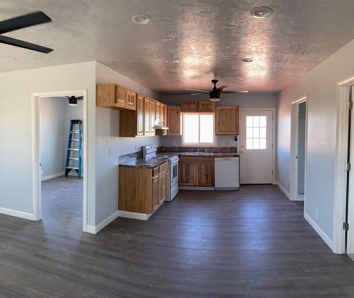 24470 Ustick Rd - Photo 5 of 14