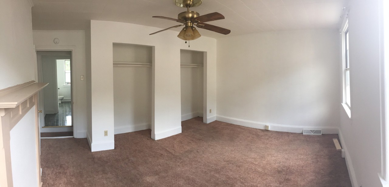 320 Stanton Ave - Photo 4 of 6