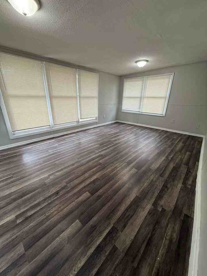 11342 Sycamore Ter - Photo 5 of 9