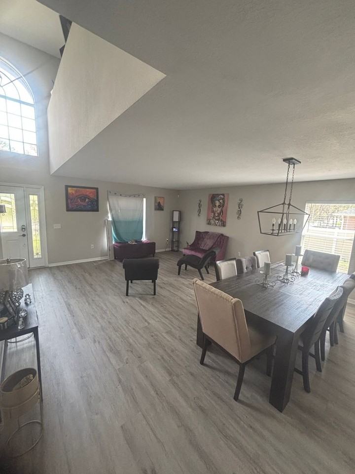 11191 Liberto Rd - Photo 2 of 29