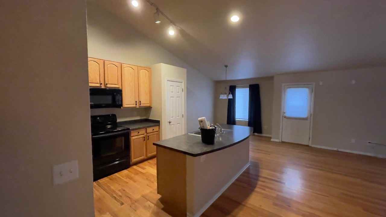 2203 Clipper Way - Photo 3 of 13
