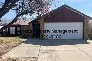 featured image of 4712 Caribbean Ave