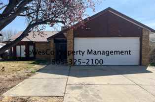 4712 Caribbean Ave - Photo 1 of 1