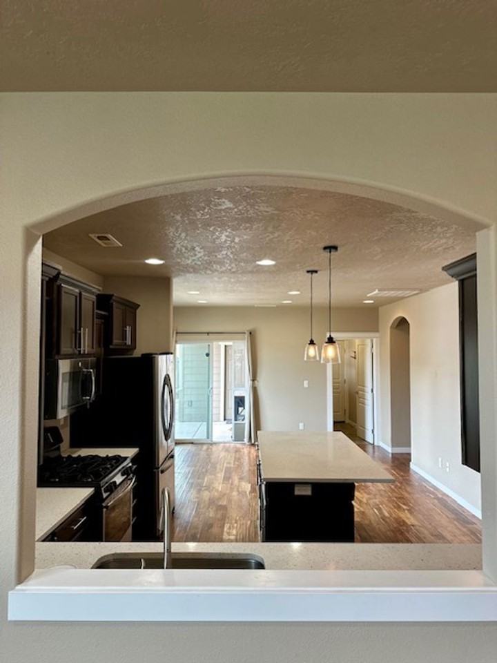 63266 Newhall Pl - Photo 6 of 43