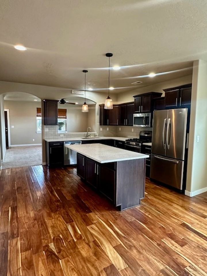 63266 Newhall Pl - Photo 7 of 43