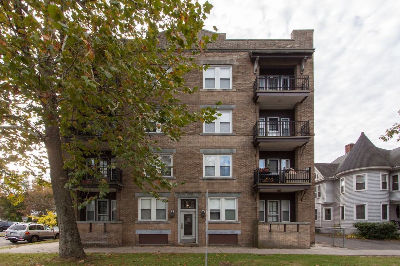 Parkwood - Photo 2 of 4