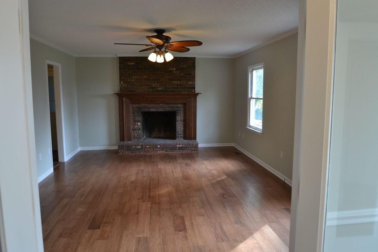 5440 Gunpowder Dr - Photo 3 of 16