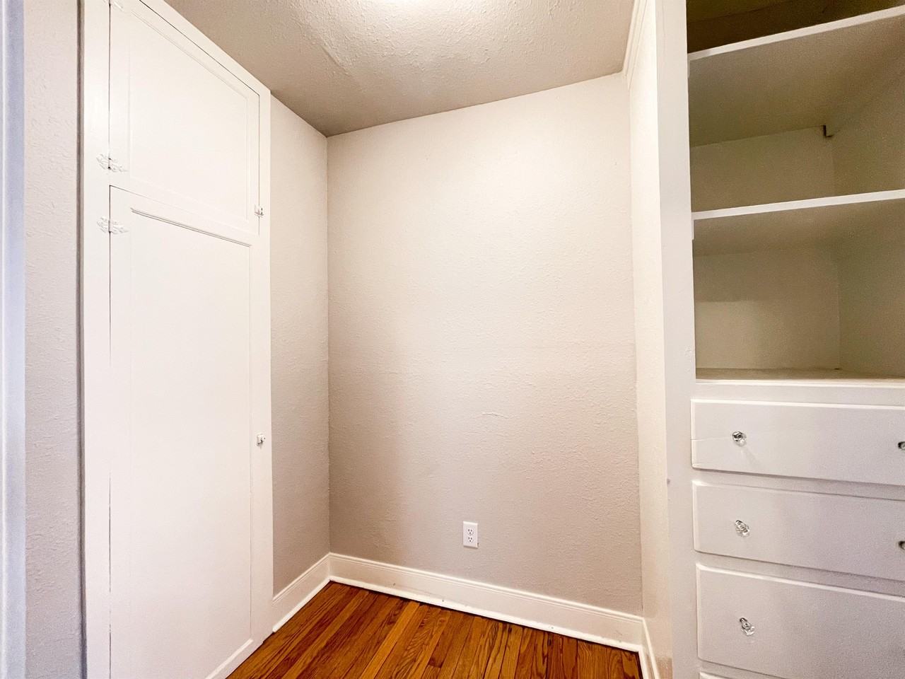 835 East Drive - Photo 5 of 16