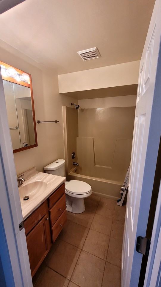 2915 North Richmond Road - Photo 7 of 14